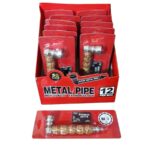 Pipa de metal y madera con filtros